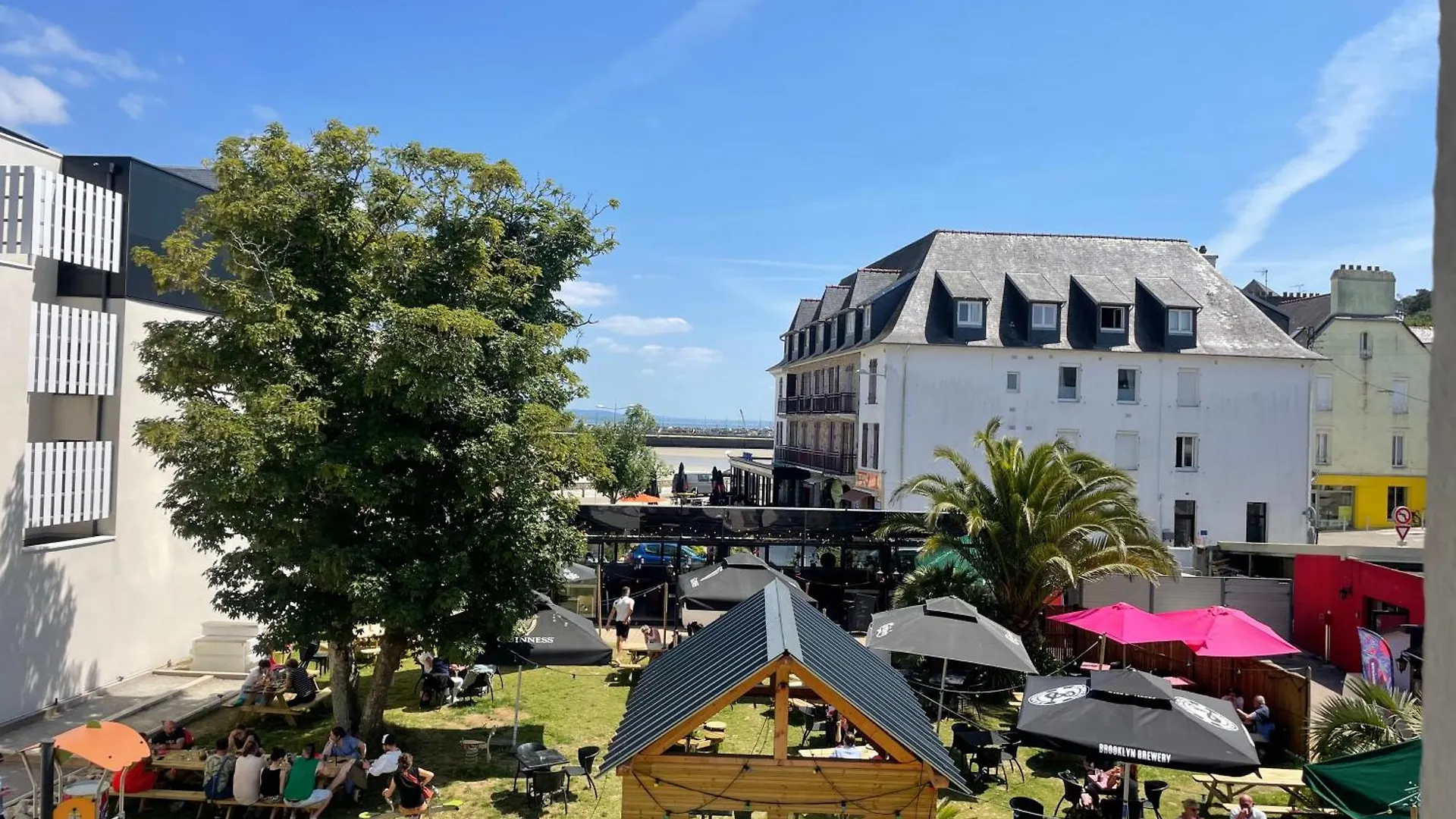 Le Bleu, T2 Proche Plage De Morgat Crozon 0*,  Francia